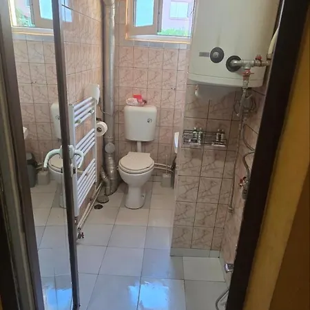 за гости Apartment Goze Deltschew